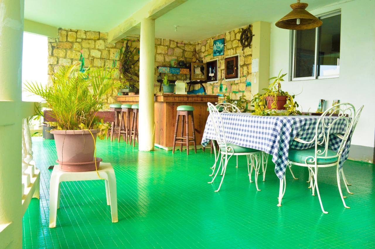 Sahara Dela Mer Inn Montego Bay Dış mekan fotoğraf